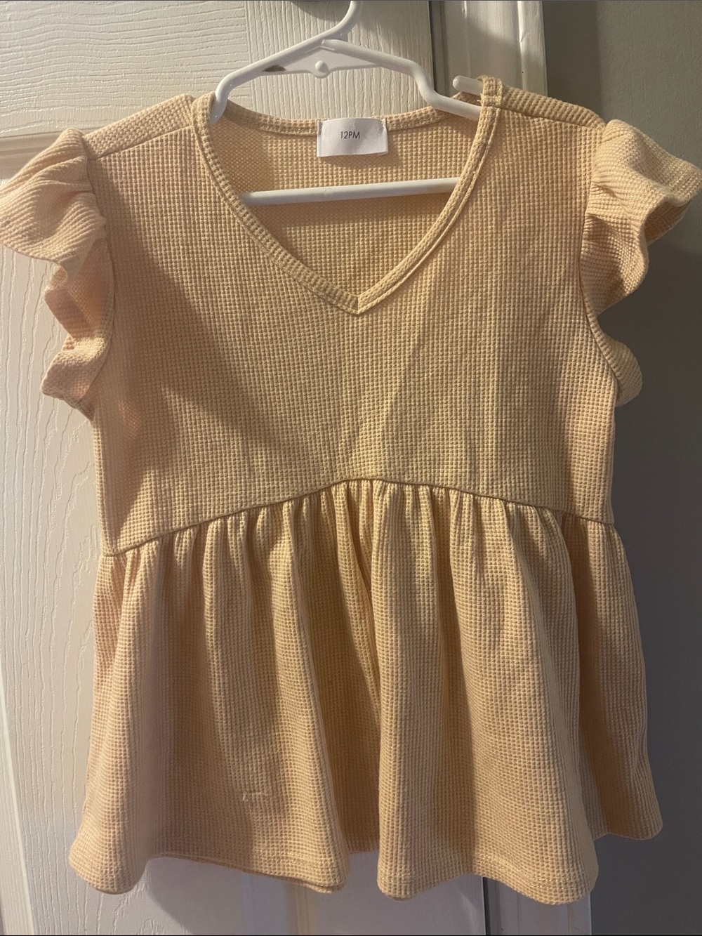 12 Pm By Mon Ami Girls Peach Waffle Knit Flutter Sleeve Top